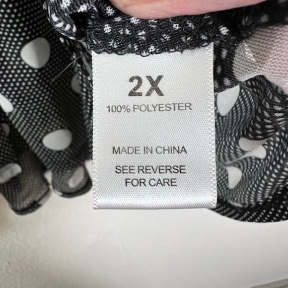 Ember Sheer Sleeveless Womens Plus Size Blouse 2X - Picture 4 of 5